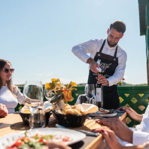 USKORO! Goveđa glava - Enosophia, Feričanci